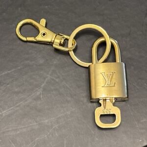 Authentic Louis Vuitton Brass Lock&key #323 W/ New Unbranded Gold Tone Key Chain